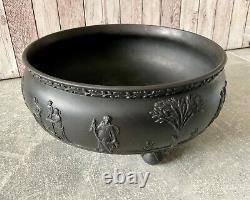 Wedgwood Vintage Jasper Jasperware Black Large Impressive Sacrifice Bowl 19c