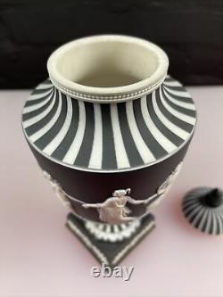 Wedgwood Vintage Jasperware Black & White Dancing Hours Lidded Urn 25 cm RARE