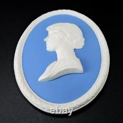 Wedgwood Wall Plate Jasperware Queen Elizabeth 1937 Coronation Medallion England