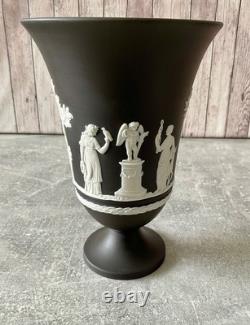 Wedgwood White On Black Jasper Jasperware Large Arcadian Vase