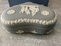 Wedgwood White On Grey Rare Jasper Jasperware Heart Trinket Box Box Discontinued