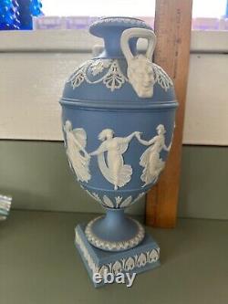 Wedgwood jasper Dancing hours bacchus handle old blue urn vase 7.5 c. 1850