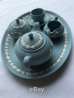Wedgwood jasperware Blue miniature Tea set and tray in excellent condition