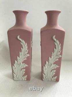 Wedgwood pink jasperware Bee design Bud vases