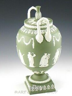 1969 Wedgwood Angleterre Jasperware Sage Green 12 Vase Urn Muses Sacrifice Rare