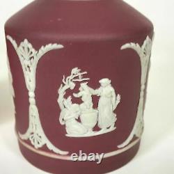 19ème Siècle Wedgwood Crimson Jasperware Tea Caddy