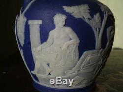 19ème Siècle Wedgwood Vase Bleu Jasperware'portland ' 13cm