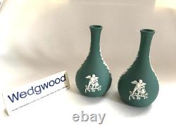 2 vases à posie en jaspe teal Wedgwood en excellent état
