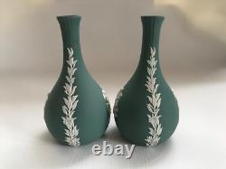 2 vases à posie en jaspe teal Wedgwood en excellent état