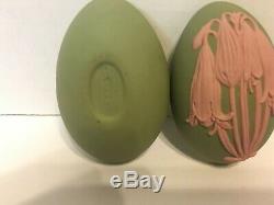 25% De Réduction! Wedgwood Floral Jasper Egg Box Unique Rose Vert Jasperware