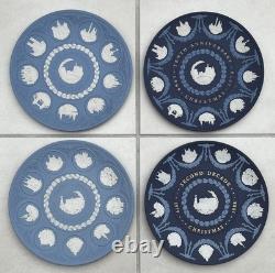 4 Assiettes de Noël Wedgwood Jasperware 'Dixième Anniversaire/Décennie' dans leur boîte