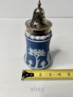 Ancien Shaker à sucre en jaspe bleu foncé de Wedgwood avec couvercle