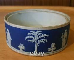 Ancien Wedgwood TRÈS RARE plat à bibelots Jasperware de 1875 avec couvercle/base EP, 12 cm x 5 cm