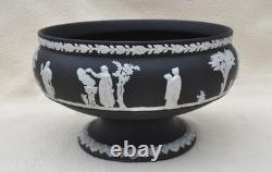 Ancien grand compotier néoclassique à pied WEDGWOOD Jasper Ware noir et blanc