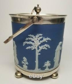 Antique Pré 1891 Wedgwood (seulement) Cobalt Blue Dip Jasperware Biscuit Jar Monté