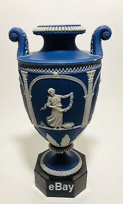 Antique Turner James Neale (c. 1760-1803) Vase Urne Jasperware Wedgwood Style