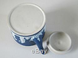 Antique Wedgwood Bleu Cobalt Dip Jasperware Lg. Brewster Teapot Fin Des Années 1800