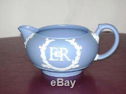 Antique Wedgwood Bleu Jasperware 1953 Coffe Tea Pot Sucrier Set Jug 5