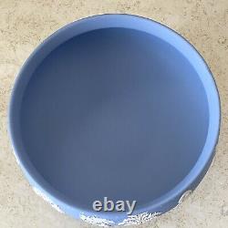 Antique Wedgwood Blue Jasper Ware Large 8 Augurs Bowl Conjurant Vase À Pied