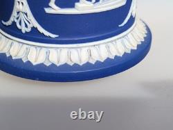 Antique pot en jaspe Wedgwood du début du XIXe siècle bleu et blanc à figures classiques