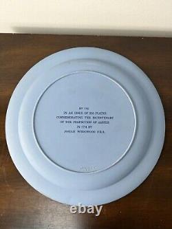 Assiette amphore en jaspe tricolore Wedgwood