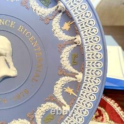 Assiette de trophée rare en cinq couleurs pour le bicentenaire américain Wedgwood Jasperware 16/300