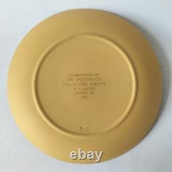 Assiette en Terracotta Primrose en Jasperware Wedgwood Édition Limitée de 500