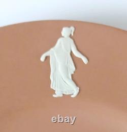 Assiette en jaspe terracotta Wedgwood Heures dansantes