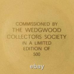 Assiette en terre cuite Primrose en Jasperware Wedgwood Édition limitée de 500 pièces