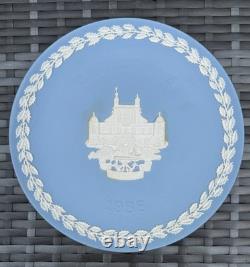 Assiettes de Noël Wedgwood Jasperware Ensemble Complet de 20 Ans 1969-1988, Angleterre