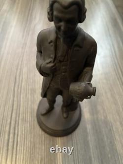 Belle figurine en jasper noir basaltique Wedgwood en édition limitée de Josiah Wedgwood
