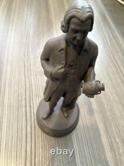 Belle figurine en jasper noir basaltique Wedgwood en édition limitée de Josiah Wedgwood