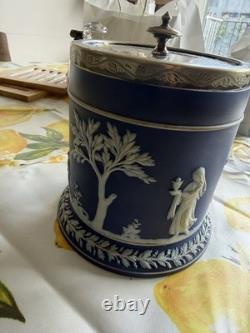 Biscuitière en jaspe bleu foncé antique Wedgwood avec couvercle en argent Mappin & Webb