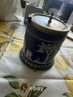 Biscuitière en jaspe bleu foncé antique Wedgwood avec couvercle en argent Mappin & Webb