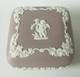 Bo&icirc;te &agrave; Bibelots Wedgwood Jasperware Lilas Quatre Saisons, 2e Qualit&eacute;