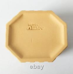 Boîte à bibelots jaune Jasper Wedgwood, jasperware des saisons d’été