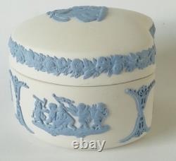 Boîte à bijoux Wedgwood Jasper bleue sur jaspe blanc, en forme de rein