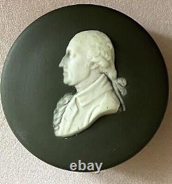 Boîte à bijoux de collection ronde George Washington en jaspe vert de Wedgwood vers 1890