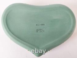 Boîte à bijoux en jaspe Wedgwood vert teal en forme de cœur Ulysse arrêtant le char