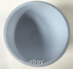 Boîte à bijoux en jaspe bleu Wedgwood avec gland et feuille de chêne