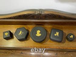 Boîte à bijoux en jaspe noir Wedgwood motif égyptien ensemble 1978