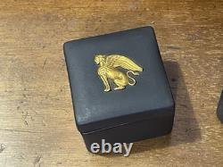 Boîte à bijoux en jaspe noir Wedgwood motif égyptien ensemble 1978