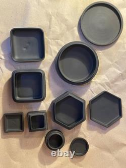 Boîte à bijoux en jaspe noir Wedgwood motif égyptien ensemble 1978