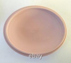 Boîte à bijoux en jaspe rose Wedgwood, les enfants de Cupidon jouent