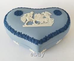 Boîte à bijoux en jaspe tricolore en forme de cœur Wedgwood