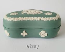 Boîte à bijoux en jaspe vert sarcelle Wedgwood en forme de cœur