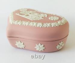Boîte à bijoux en jasper rose Wedgwood en forme de cœur