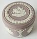 Bo&icirc;te &agrave; Bijoux En Jasperware Wedgwood Lilas Aurora Et Char<br/>
