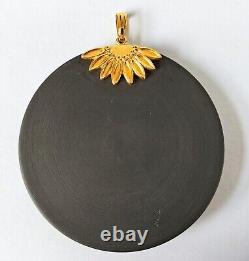 Boîte à bijoux pendentif méduse en basalte noir Wedgwood (emballée)