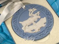 Boîte à médaille suspendue en jaspe bleu Wedgwood, décor mural emballé